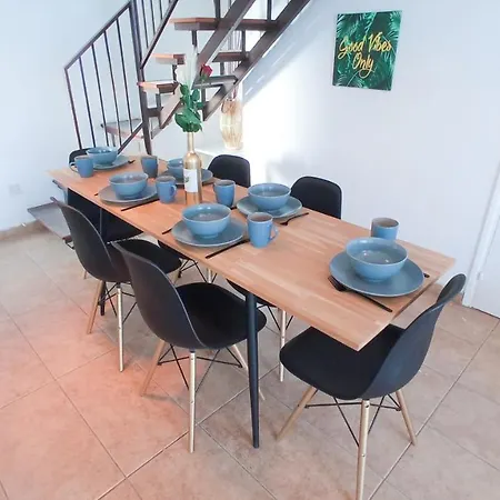 Luxury Private -sea View, Netflix, Gym- 5 Min From Beach! - Private In Shared Homestay
