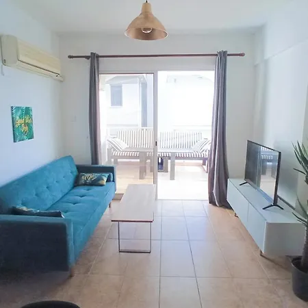 Luxury Private -sea View, Netflix, Gym- 5 Min From Beach! - Private In Shared *