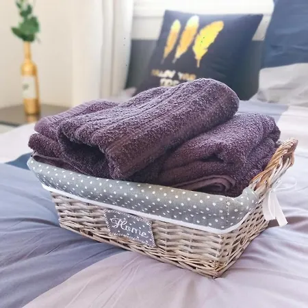 Homestay Luxury Private -sea View, Netflix, Gym- 5 Min From Beach! - Private In Shared