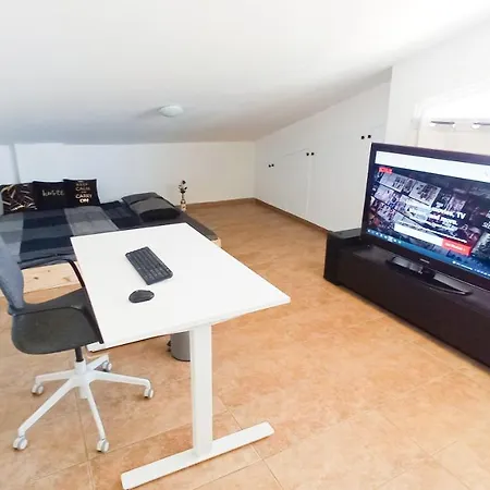 Luxury Private -sea View, Netflix, Gym- 5 Min From Beach! - Private In Shared