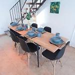 Luxury Private -sea View, Gym- 5 Min From Beach! - Private In Shared Kwatera prywatna