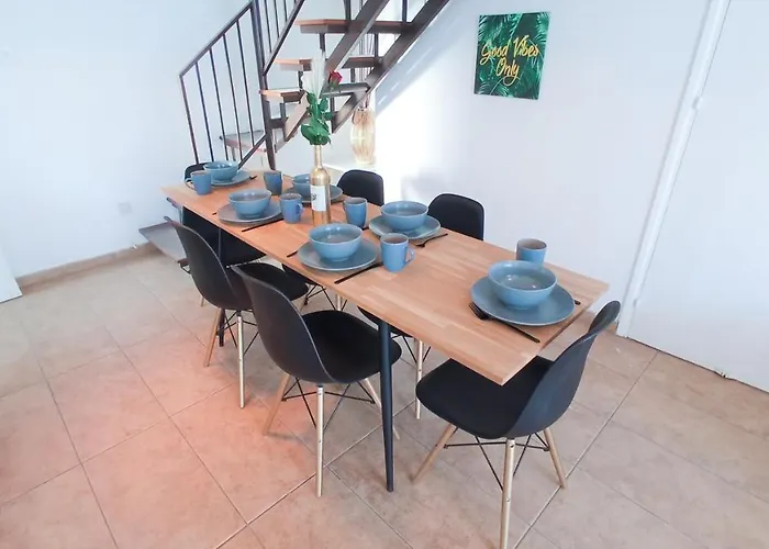 Luxury Private -sea View, Gym- 5 Min From Beach! - Private In Shared Habitación en casa particular