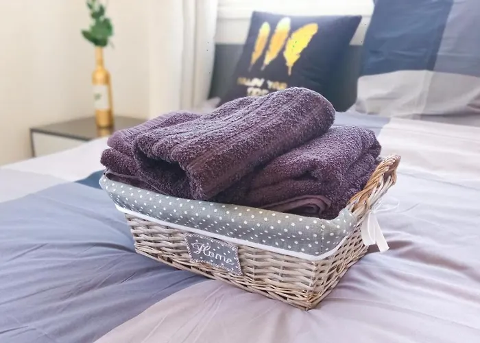 Habitación en casa particular Luxury Private -sea View, Gym- 5 Min From Beach! - Private In Shared