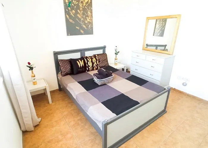 Luxury Private -sea View, Gym- 5 Min From Beach! - Private In Shared Habitación en casa particular *